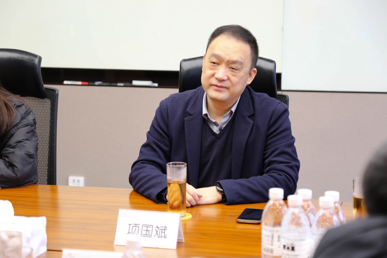 坚守初心，热心公益 | 丽水红十字会一行莅临艾莱依考察慰问 新闻配图